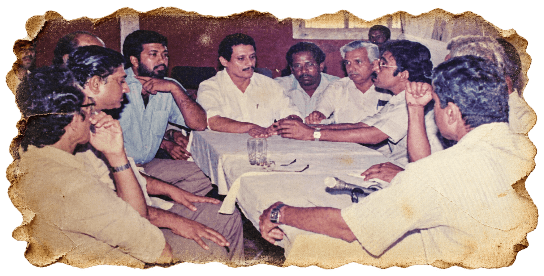 Early REC Calicut alumni engineers gathered at Bharat Tourist Home in Kochi